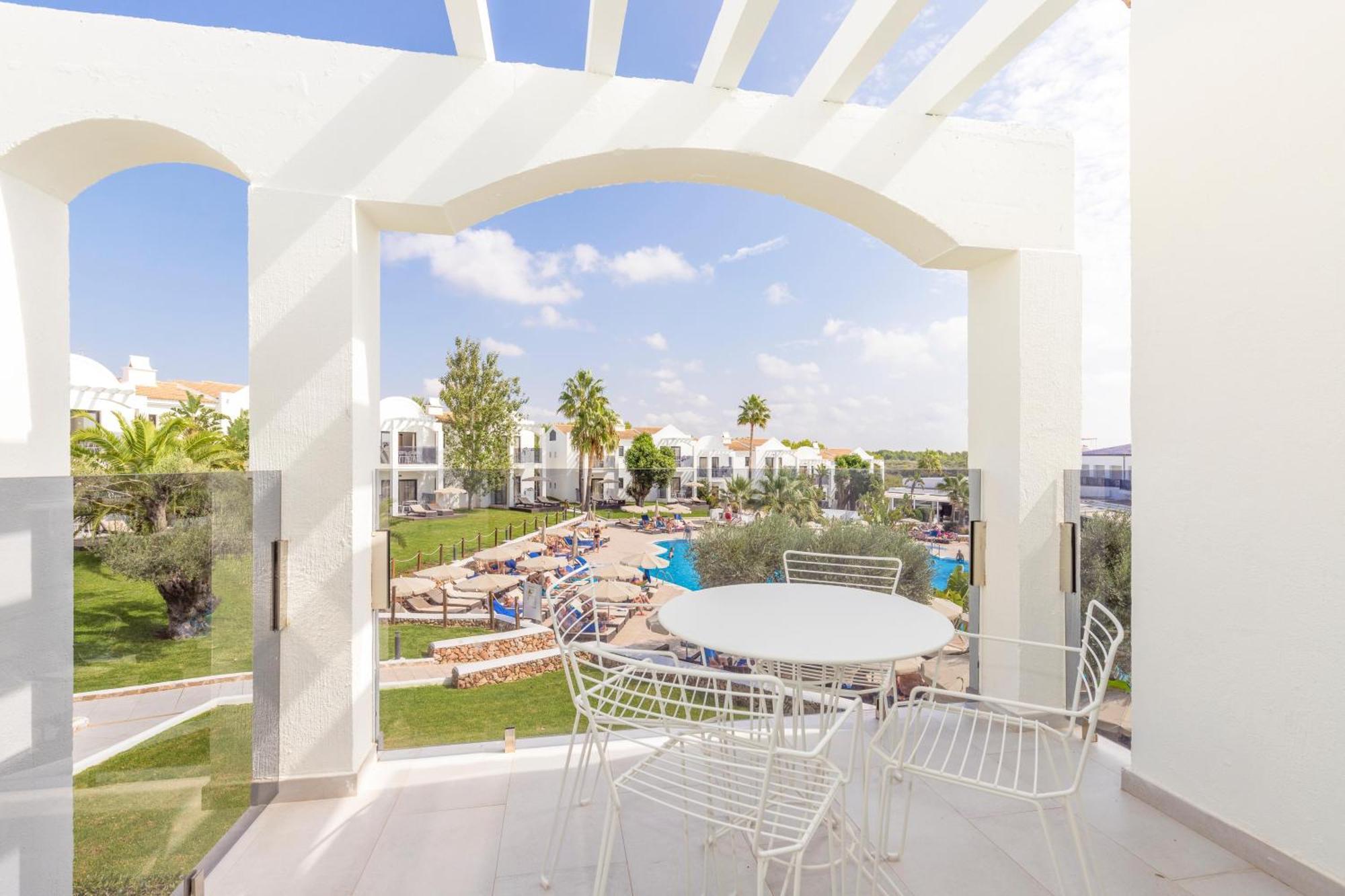 Marsenses Paradise Club Cala'N Bosch  Exterior photo